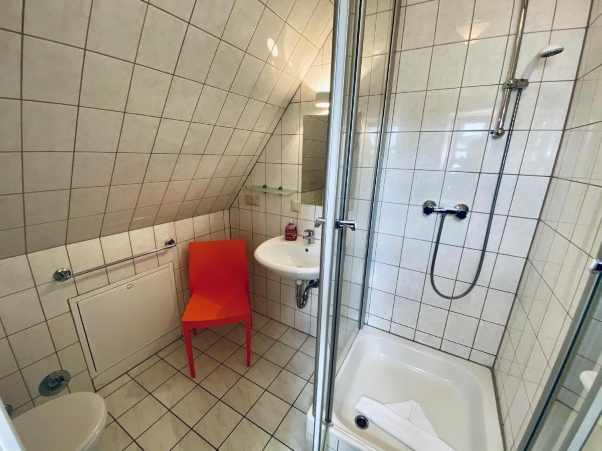 Ferienappartement Dicht Dran, Direkt Am Alten Strom Rostock Exterior photo